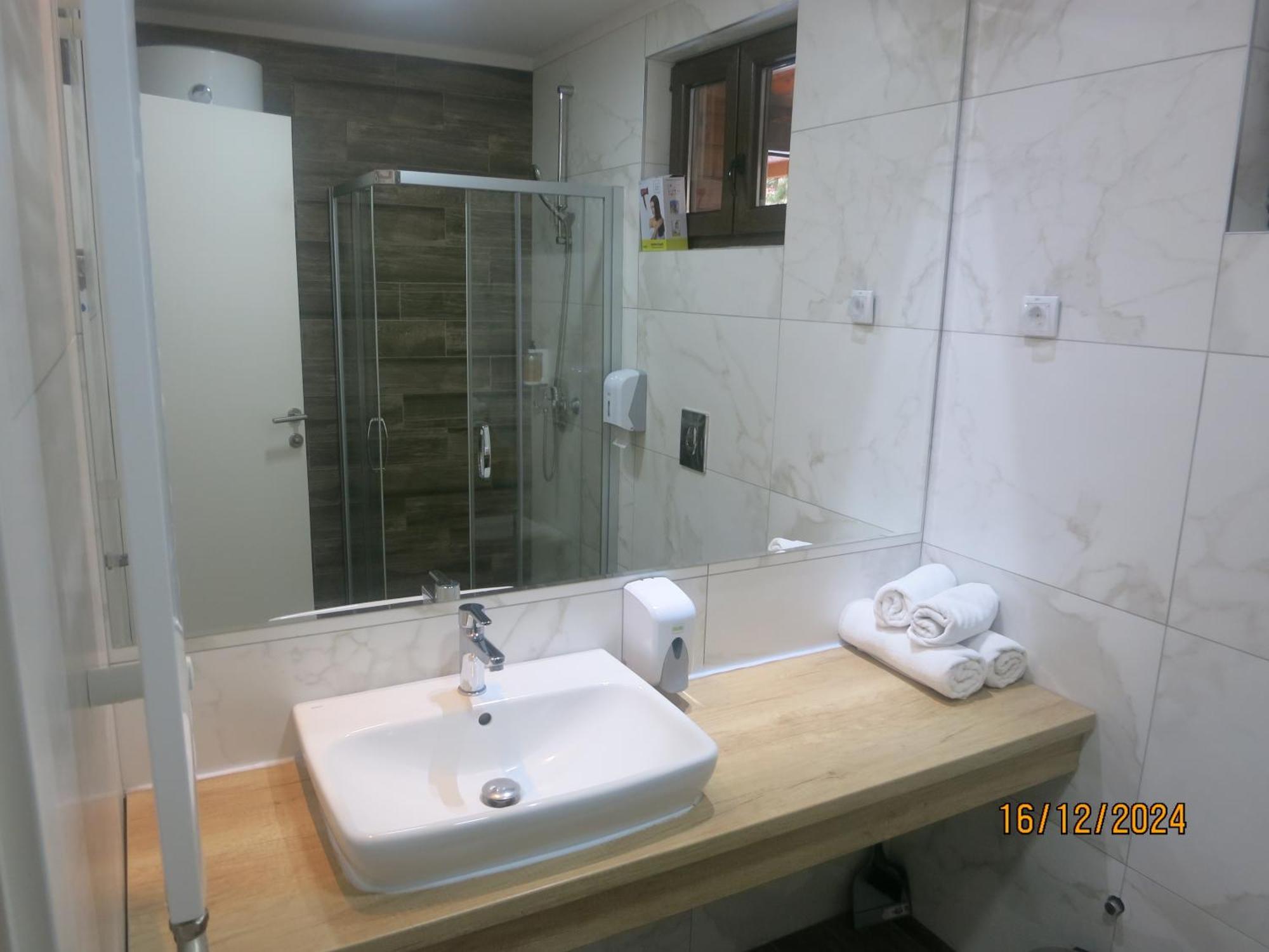 Pinetta Apartment *